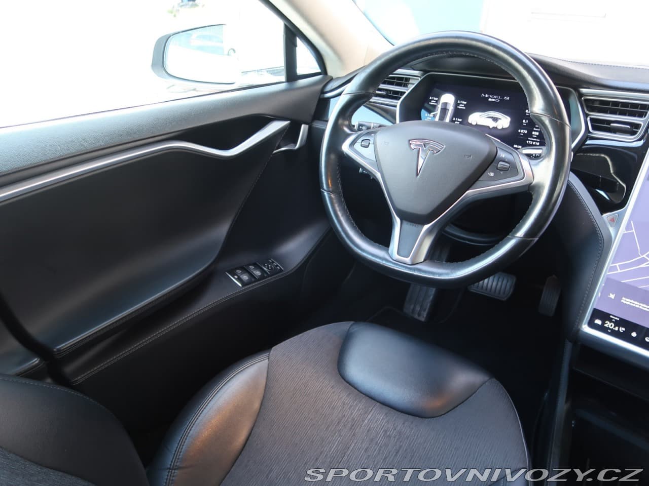 2015 Tesla MODEL S - 7