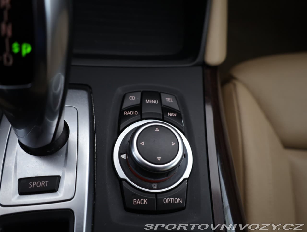 2010 BMW X6 - 18
