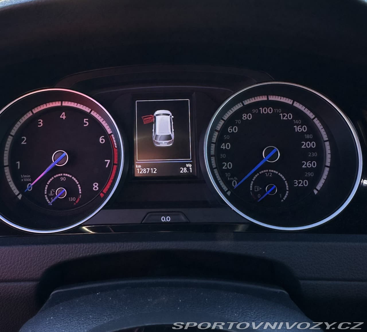 2017 Volkswagen GOLF - 8