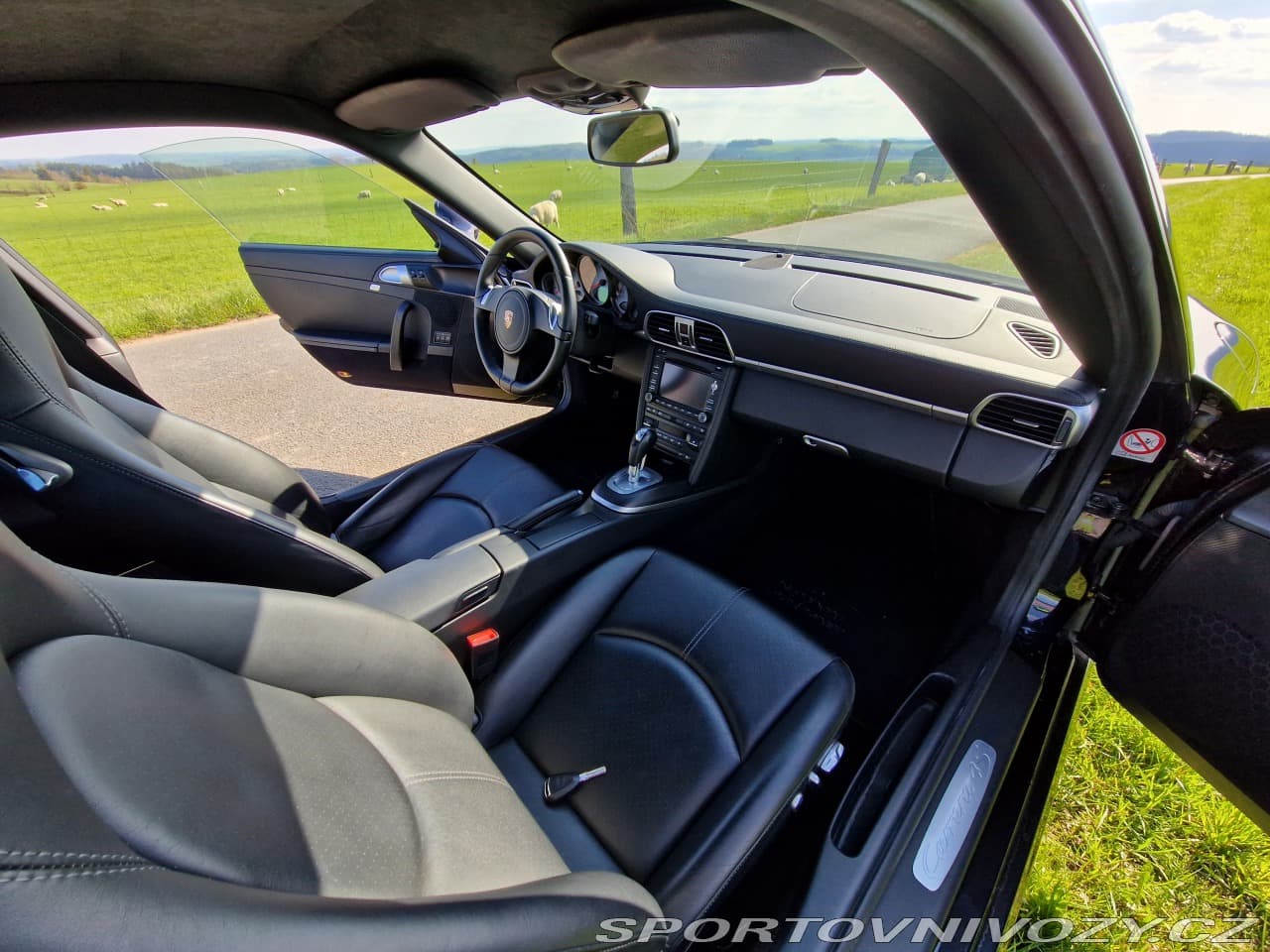 2011 Porsche 911 - 6