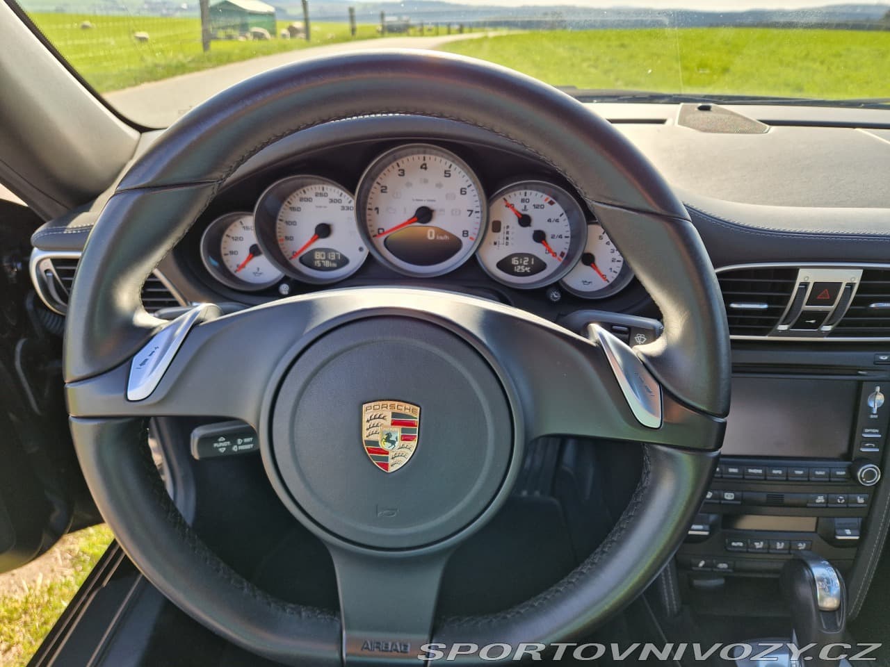 2011 Porsche 911 - 7