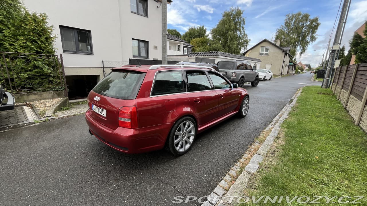2001 Audi RS4 - 13