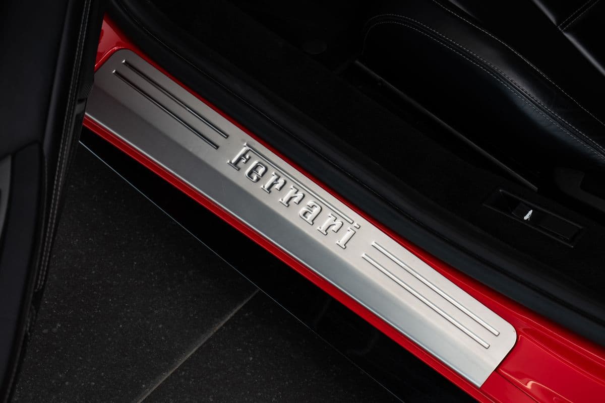2010 Ferrari 458 - 16