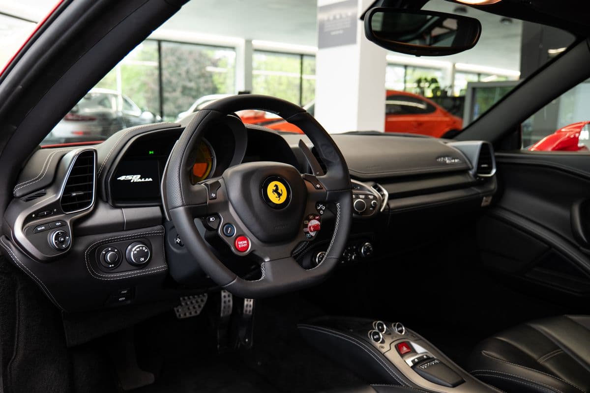 2010 Ferrari 458 - 5