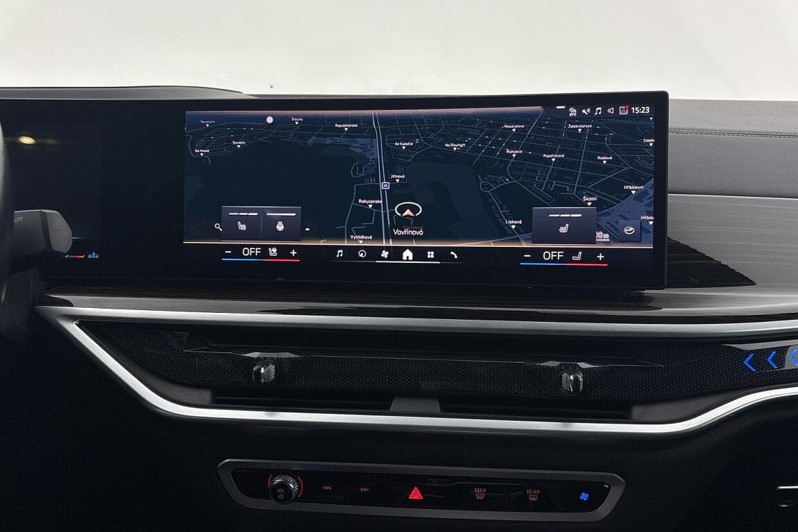 2024 BMW X6 - 15