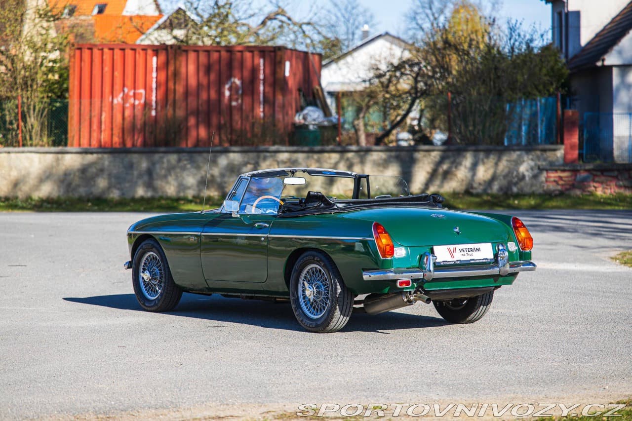 1977 MG MGB - 5