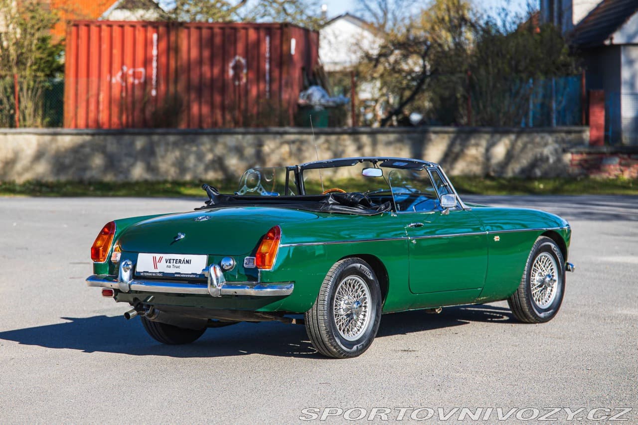 1977 MG MGB - 7