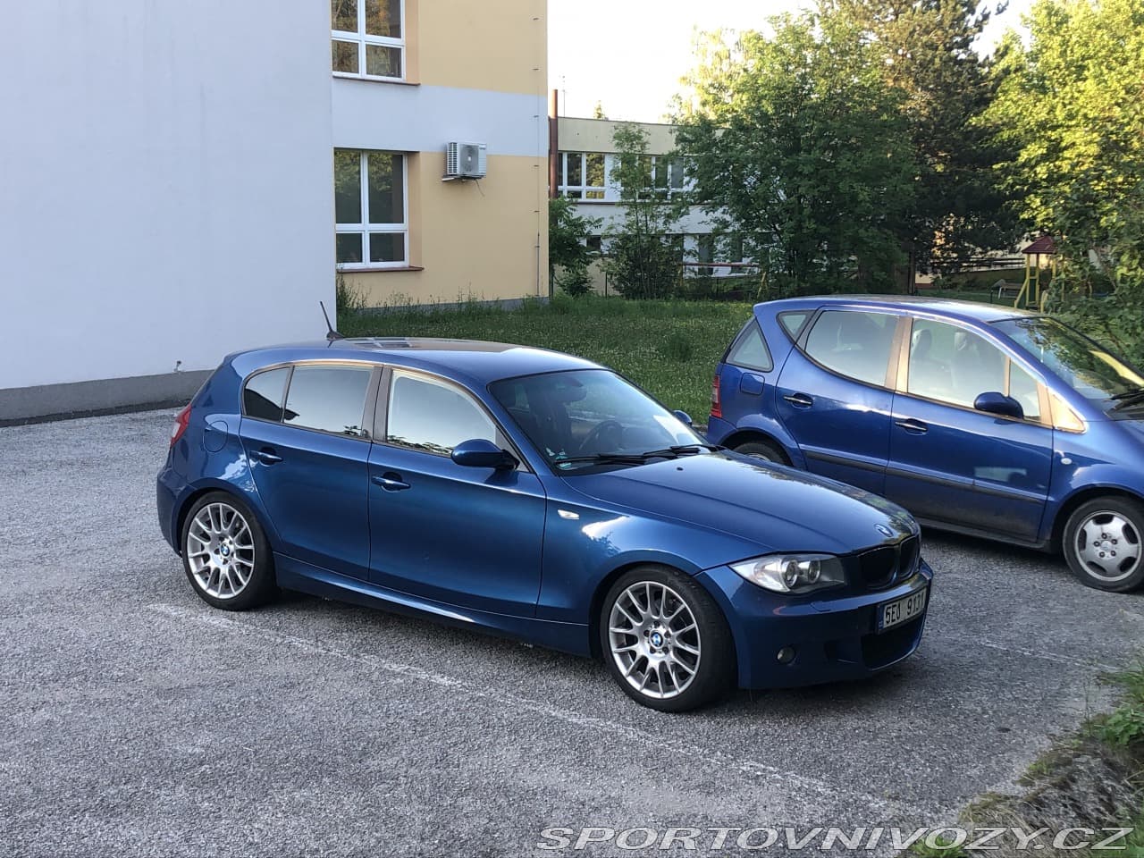 2005 BMW 1-SERIES