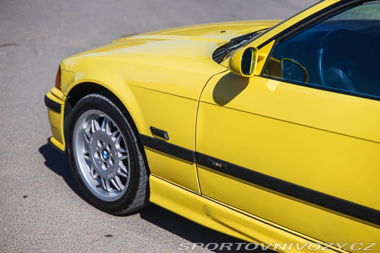 1994 BMW M3 - 19