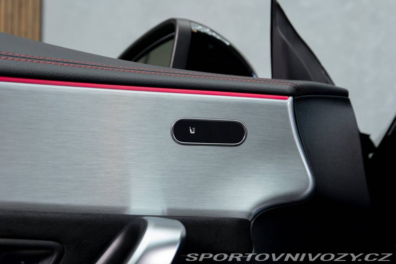 2021 Mercedes-Benz CLA - 10