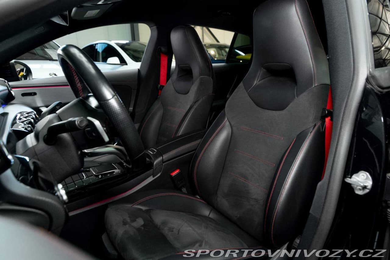 2021 Mercedes-Benz CLA - 11