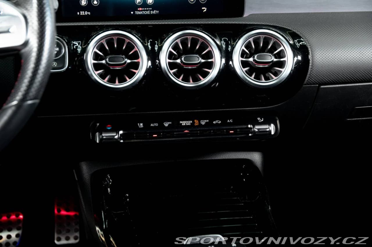 2021 Mercedes-Benz CLA - 19