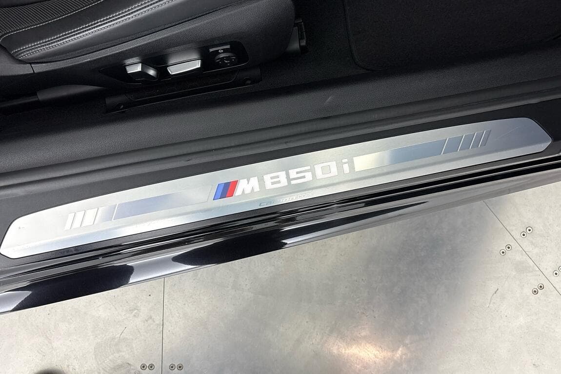 2023 BMW 8-SERIES - 17