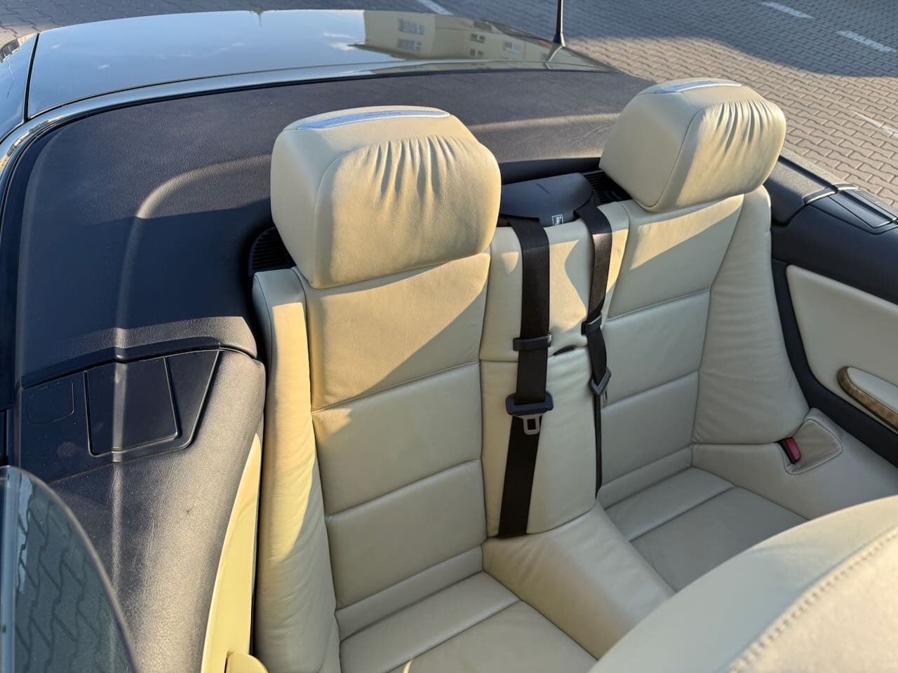2004 BMW 3-SERIES - 13