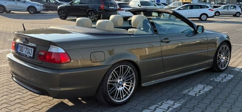 2004 BMW 3-SERIES - 4