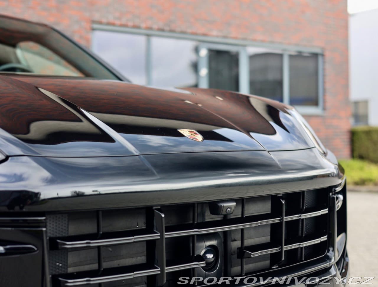 2025 Porsche CAYENNE - 6
