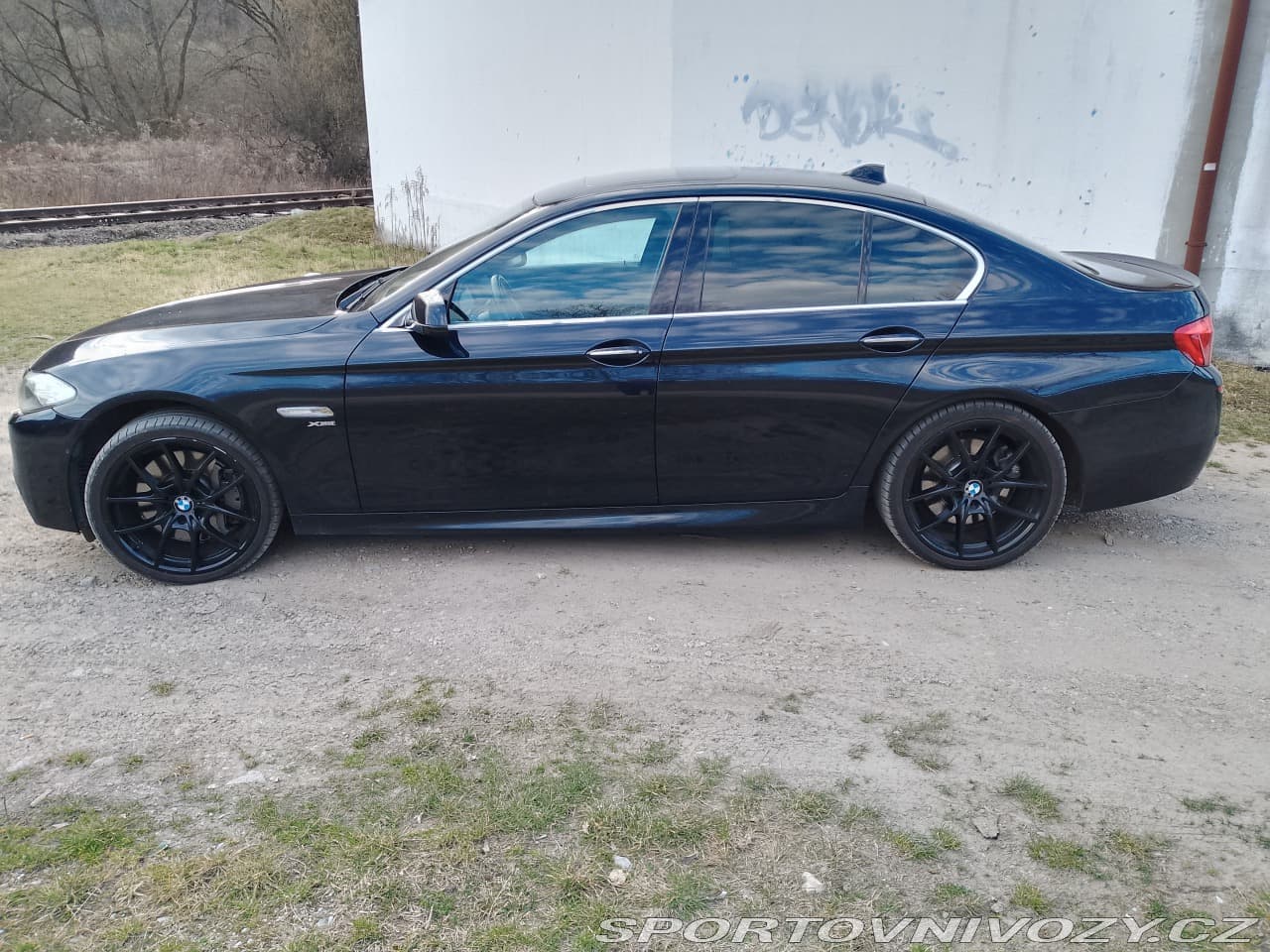 2010 BMW 5-SERIES - 5