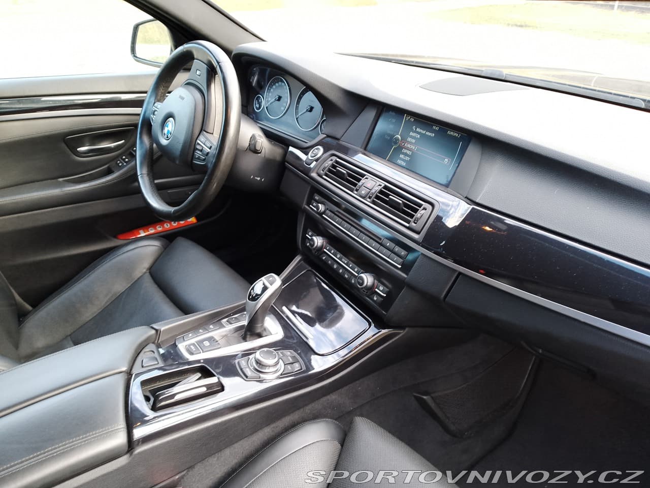 2010 BMW 5-SERIES - 8