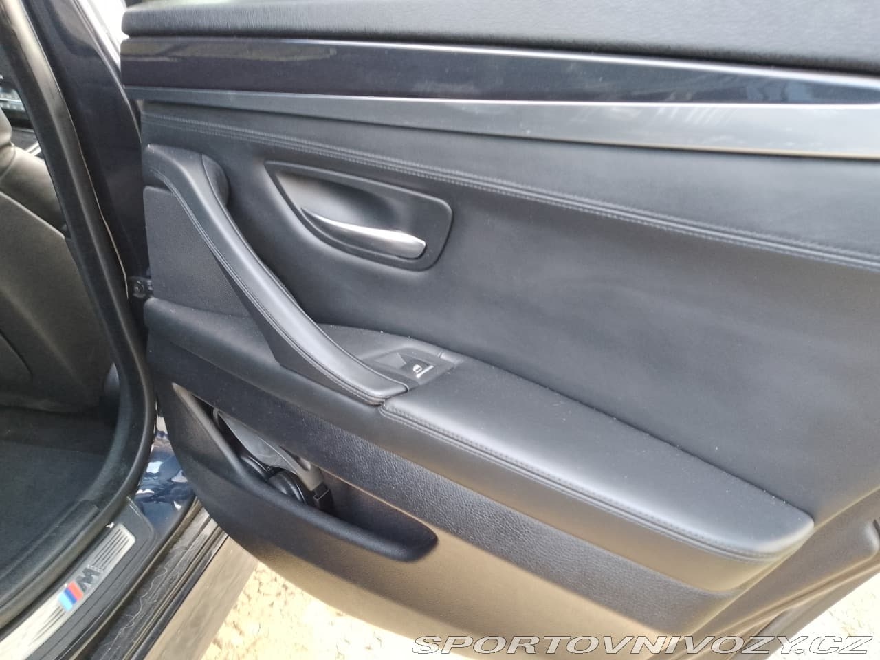 2010 BMW 5-SERIES - 9