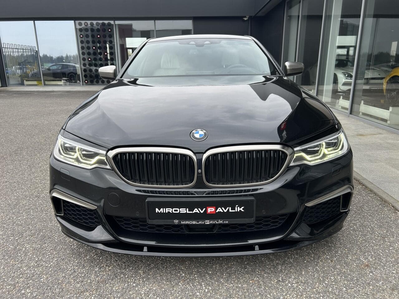 2017 BMW 5-SERIES - 2