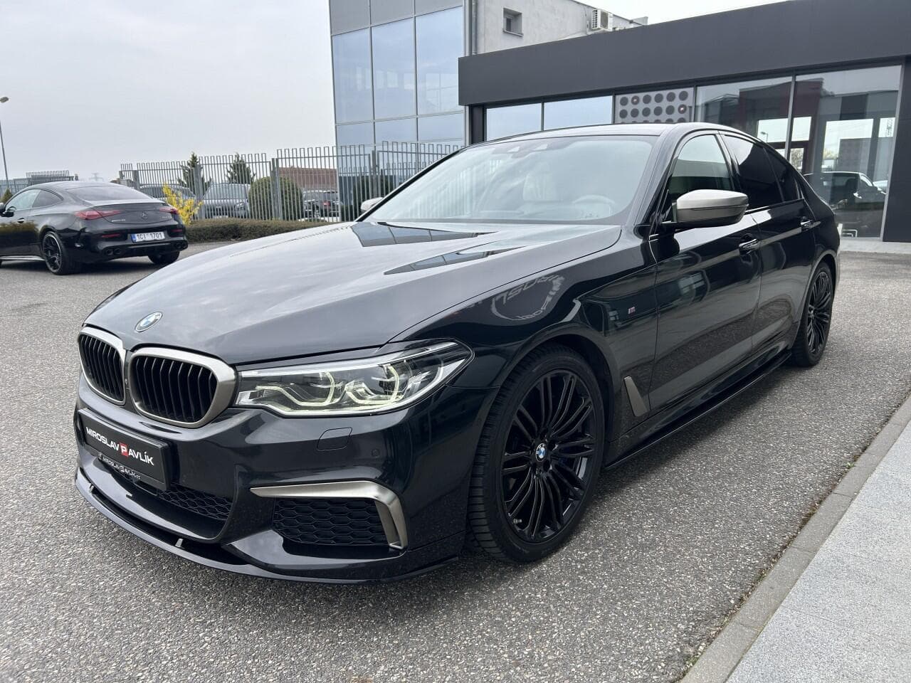 2017 BMW 5-SERIES - 3
