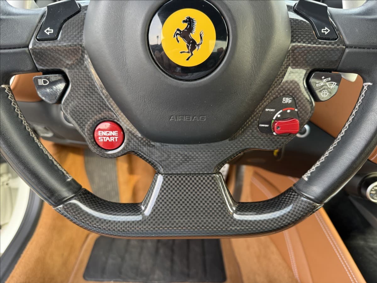 2017 Ferrari CALIFORNIA - 18