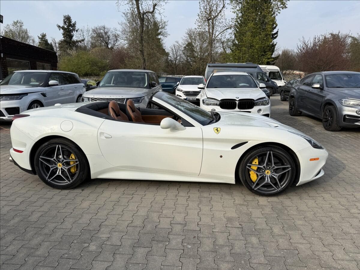 2017 Ferrari CALIFORNIA - 2