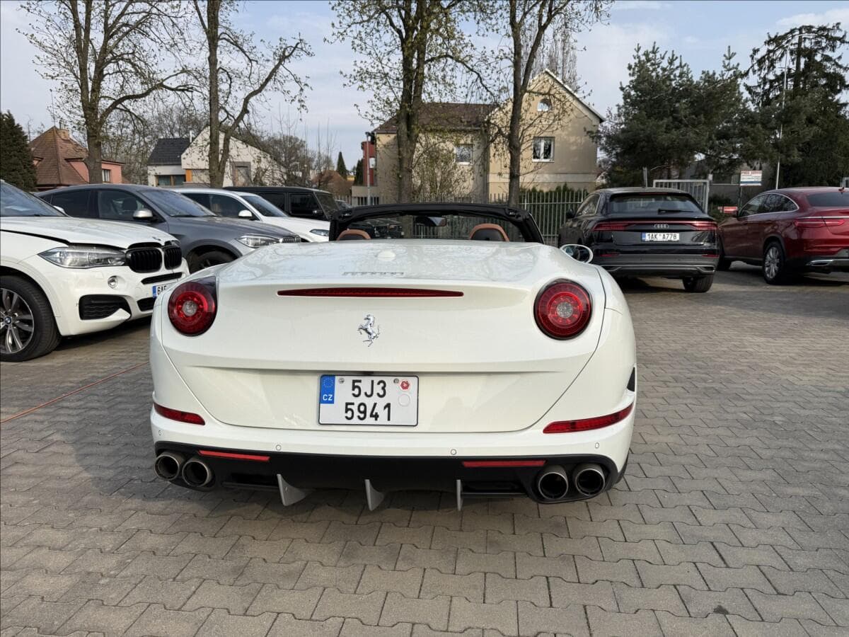 2017 Ferrari CALIFORNIA - 4