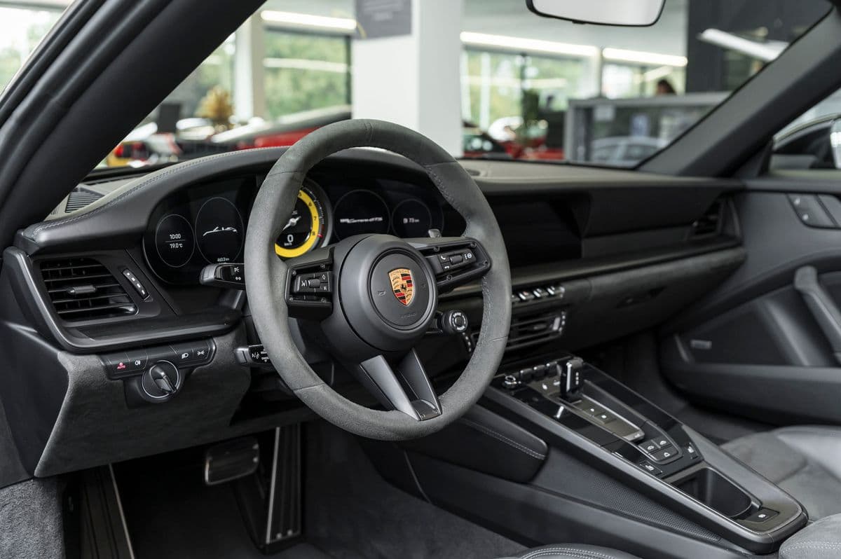 2022 Porsche 911 - 5
