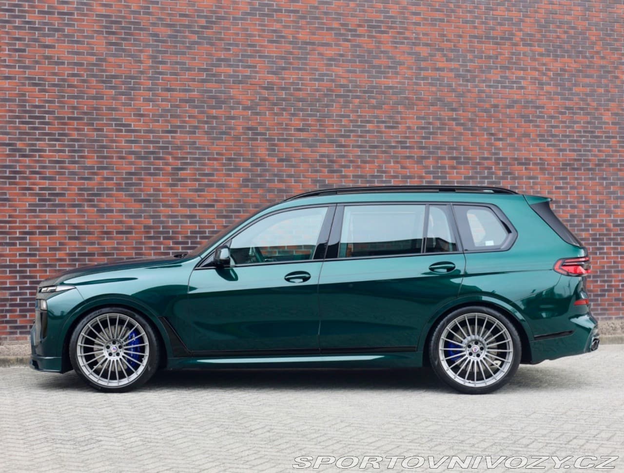 2023 BMW X7 - 12