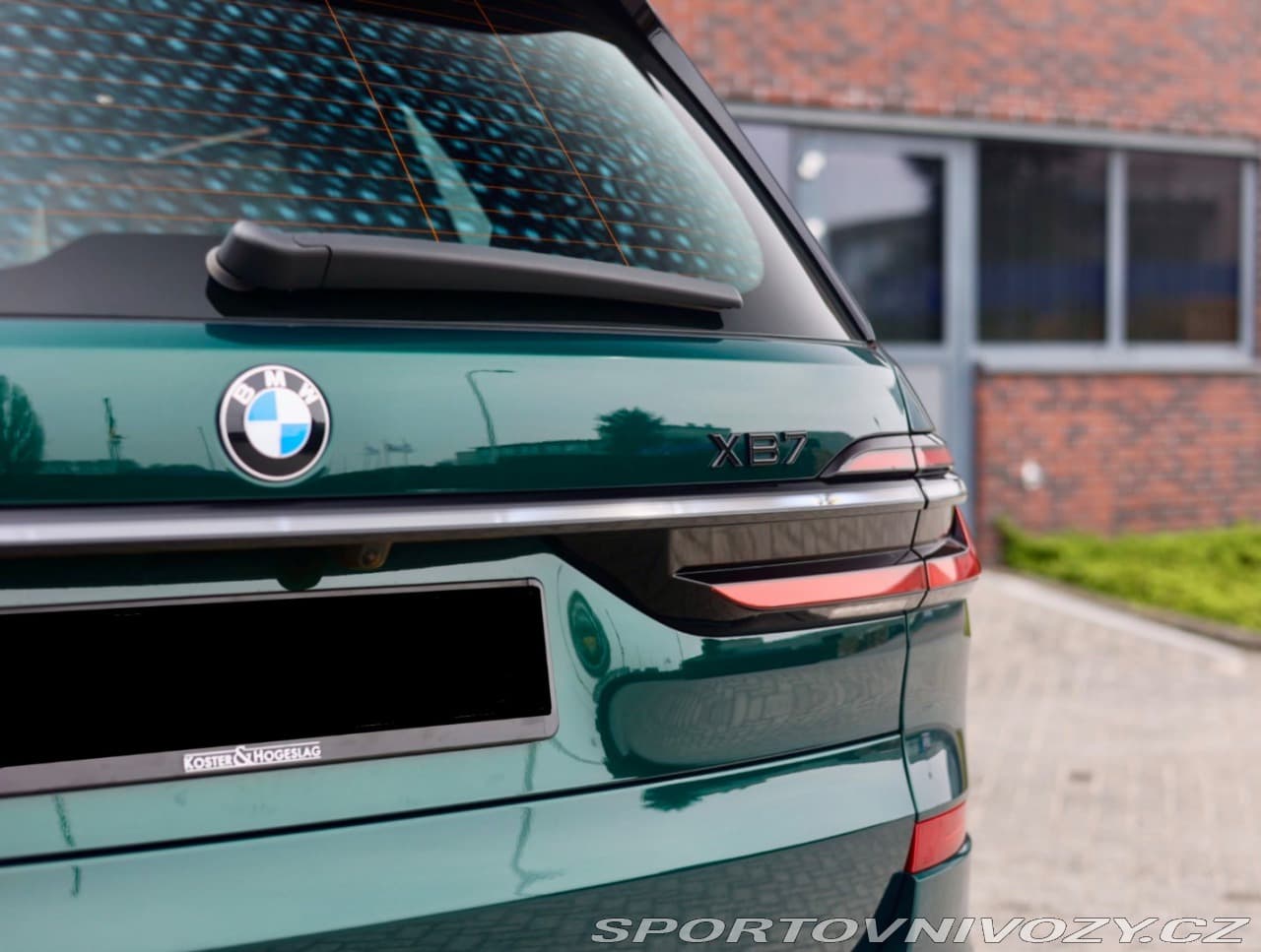 2023 BMW X7 - 8