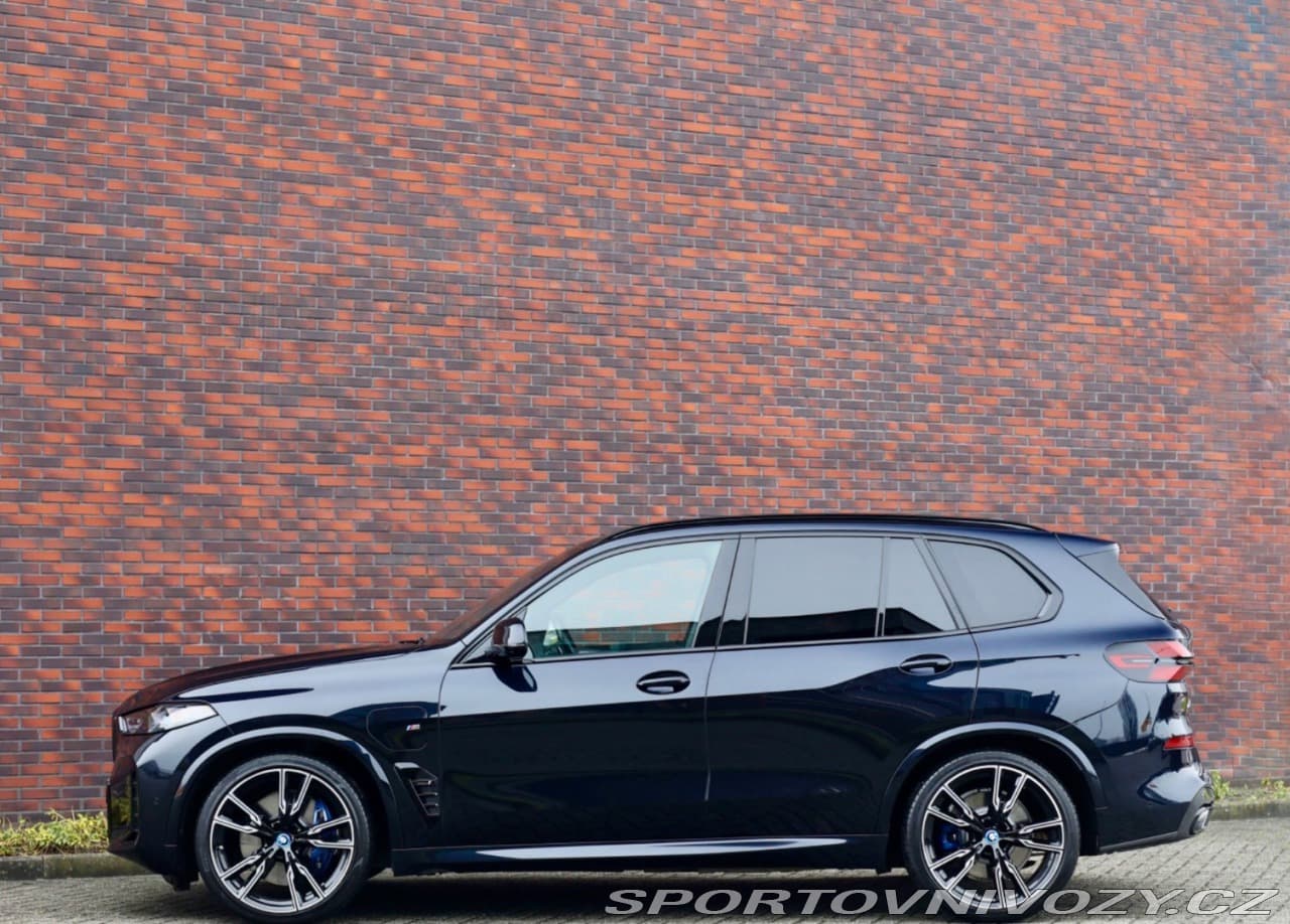2023 BMW X5 - 13