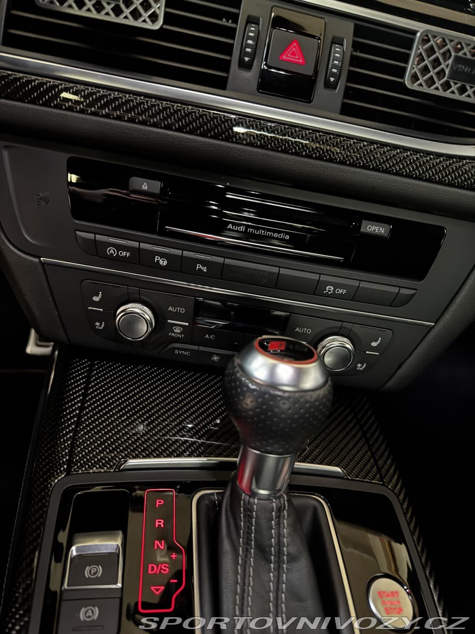 2014 Audi RS6 - 11