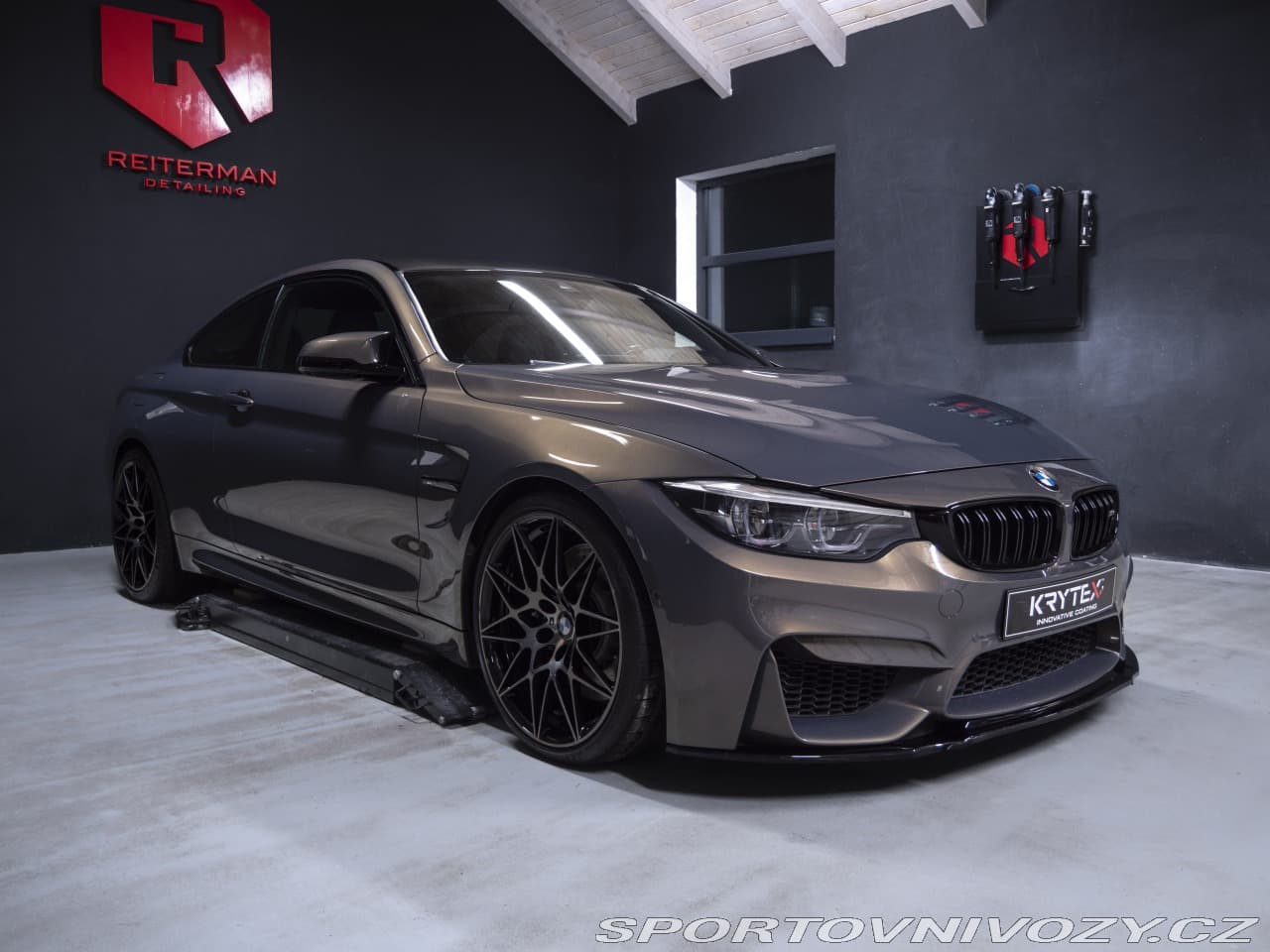 2019 BMW M4 - 2