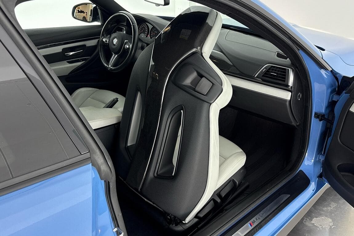 2016 BMW M4 - 13