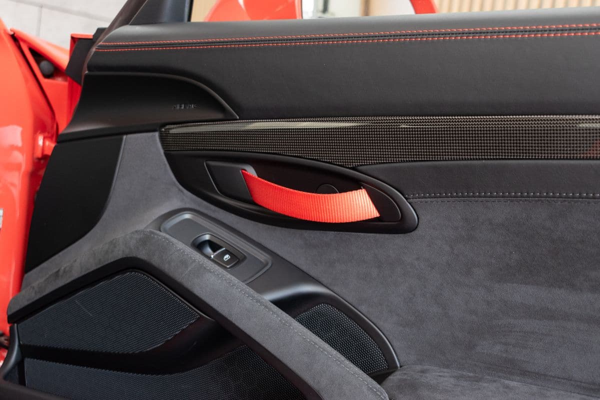2016 Porsche 911 - 15