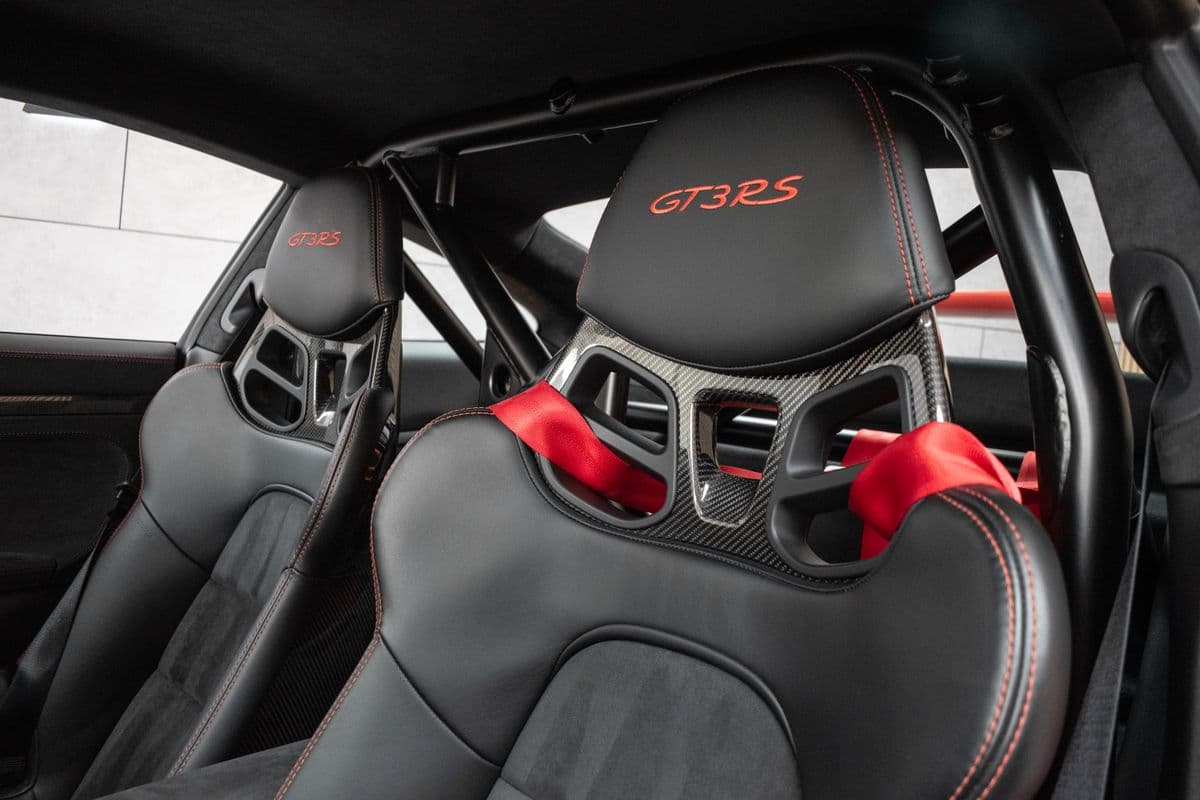 2016 Porsche 911 - 19