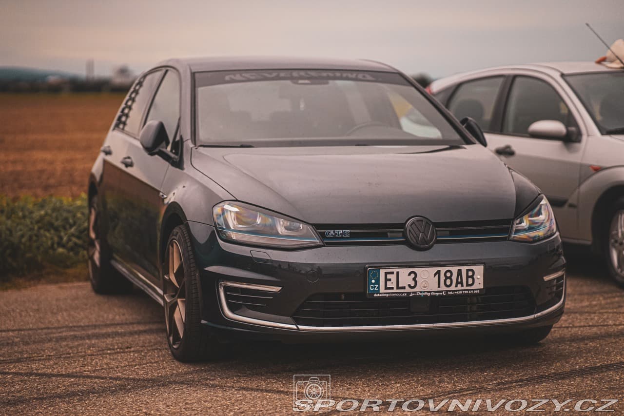 2016 Volkswagen GOLF - 14