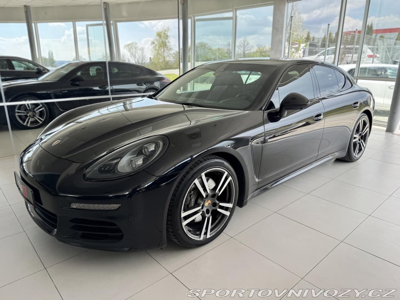 2015 Porsche PANAMERA - 2