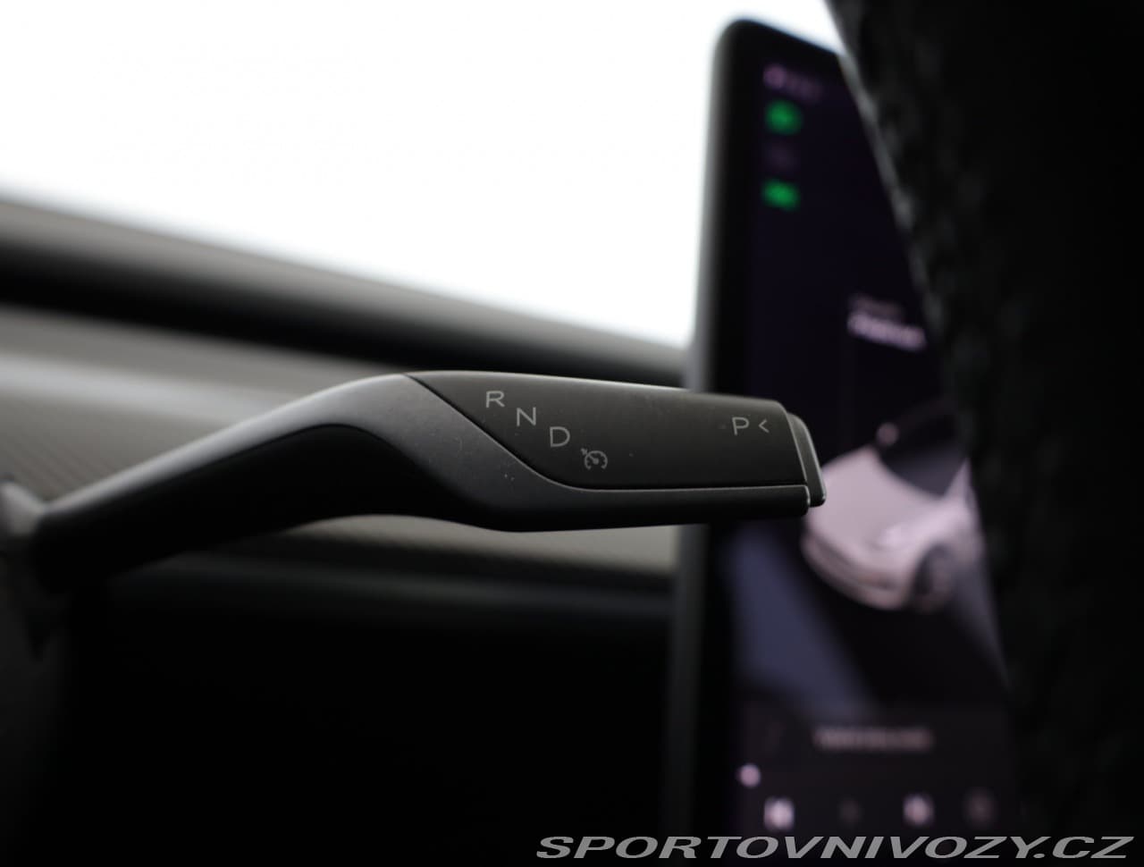 2020 Tesla MODEL 3 - 17