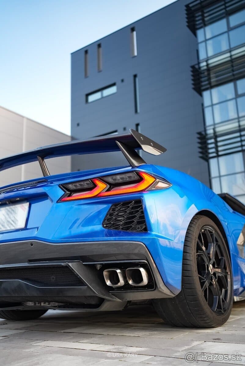 2020 Chevrolet CORVETTE - 10