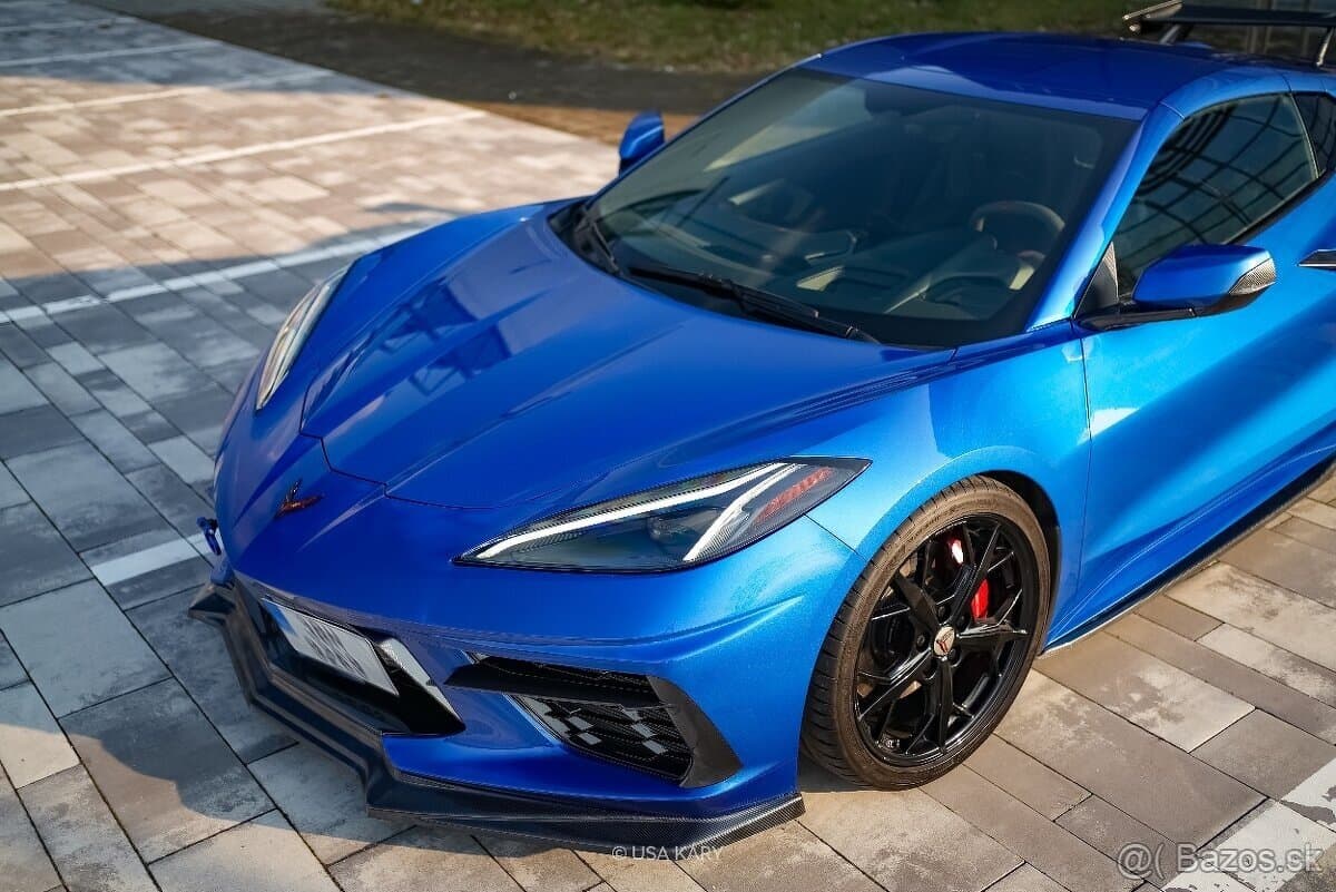 2020 Chevrolet CORVETTE - 9