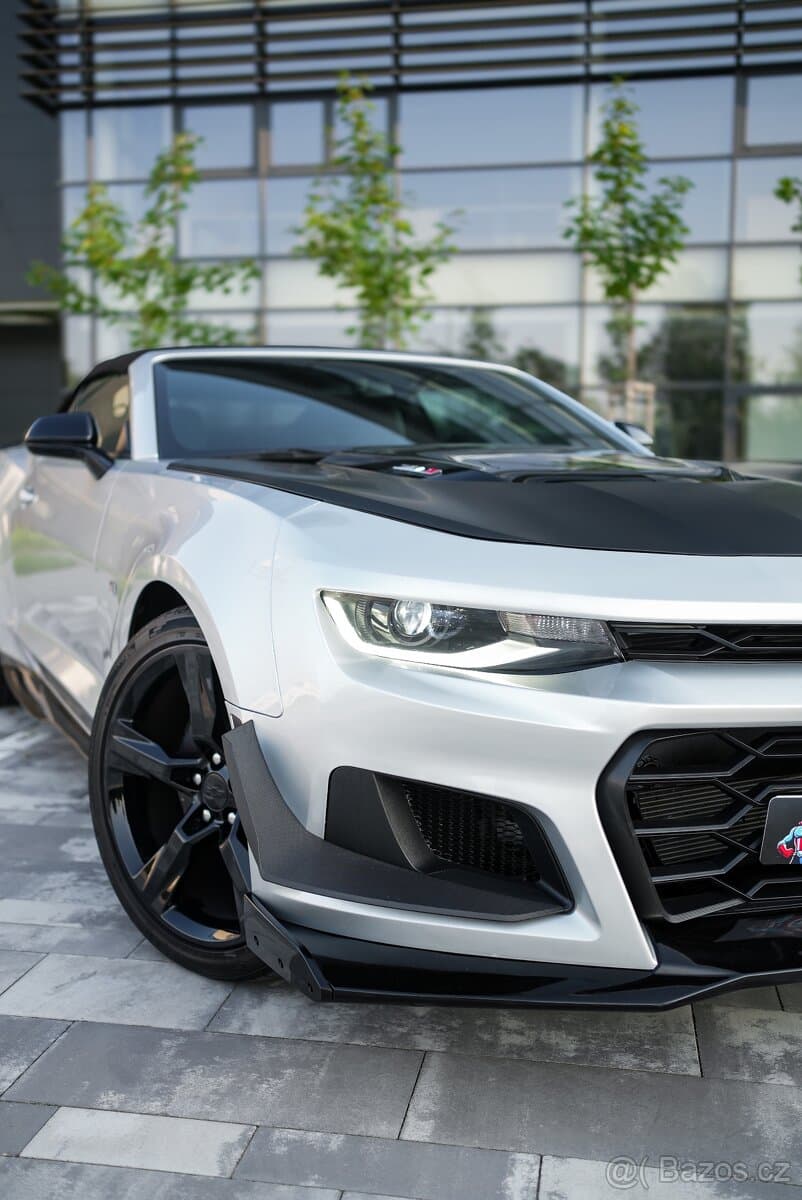 2017 Chevrolet CAMARO - 5