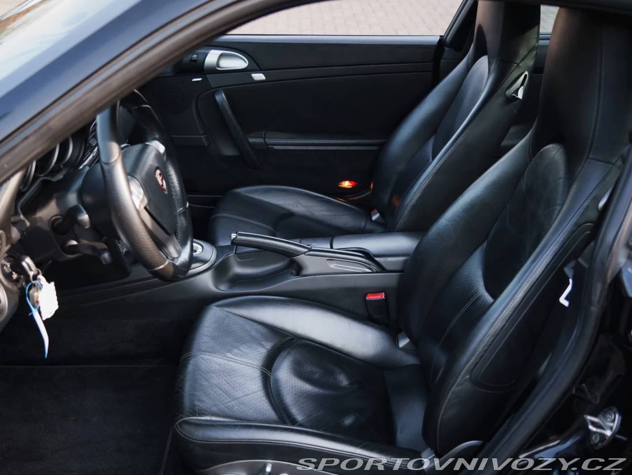 2004 Porsche 911 - 16