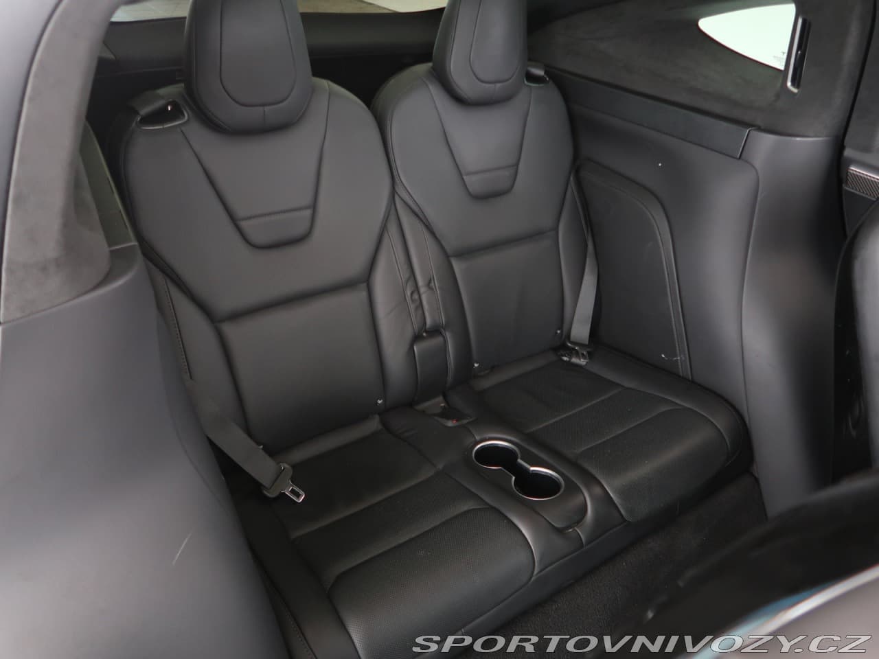 2016 Tesla MODEL X - 19