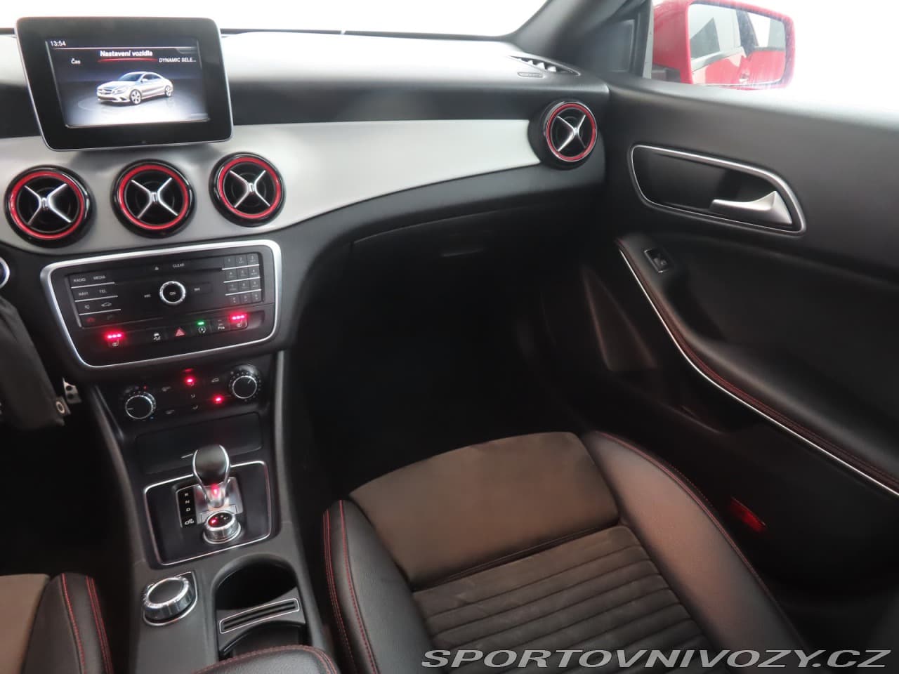 2016 Mercedes-Benz CLA - 8
