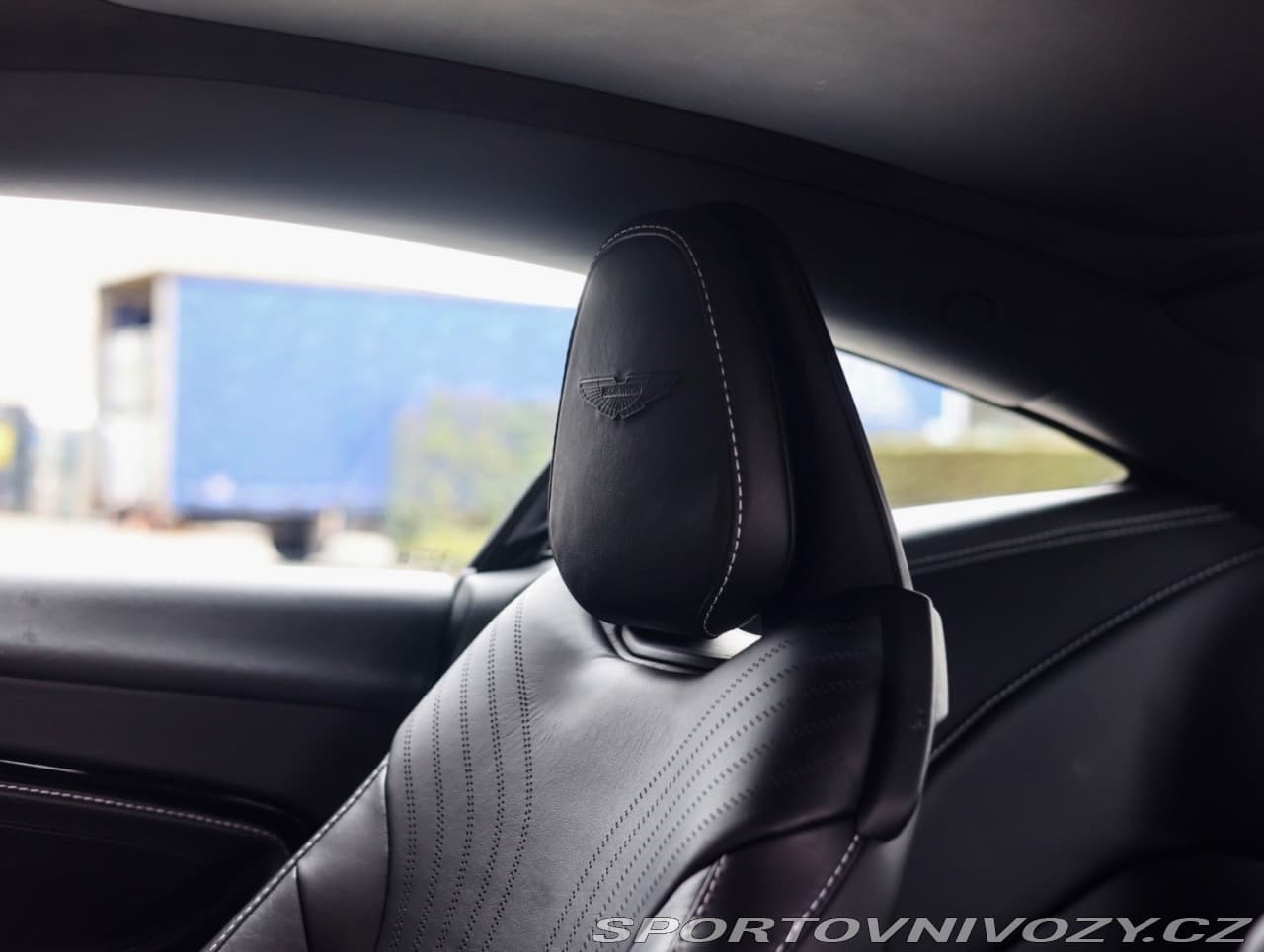 2020 Aston Martin DB11 - 20