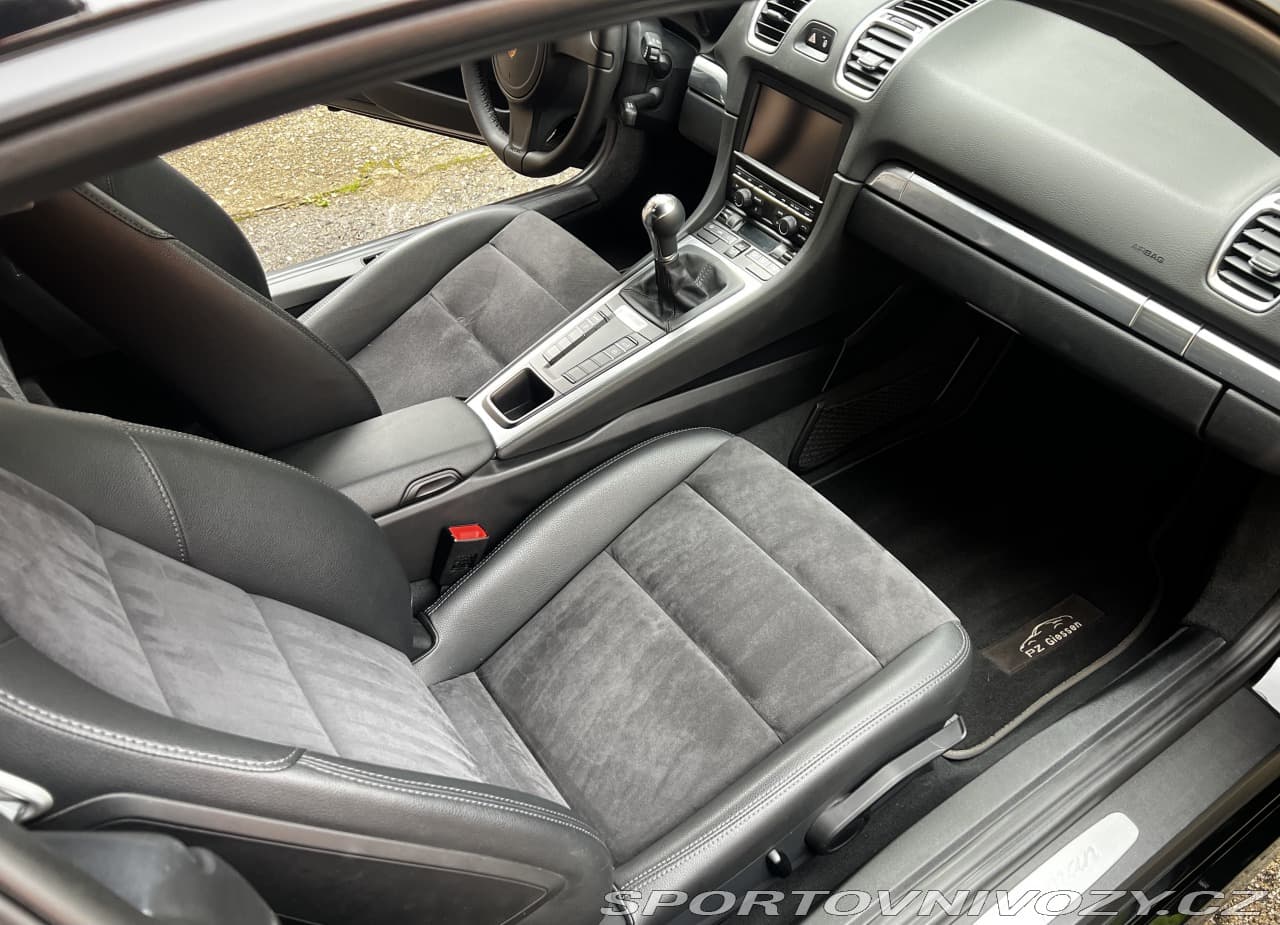 2015 Porsche CAYMAN - 8