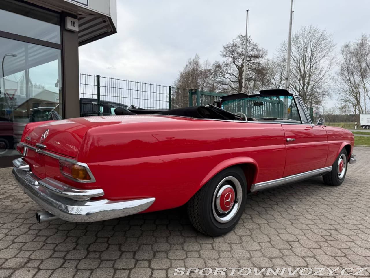 1963 Mercedes-Benz S-CLASS - 14
