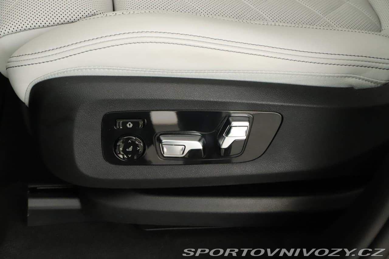 2024 BMW X5 - 18